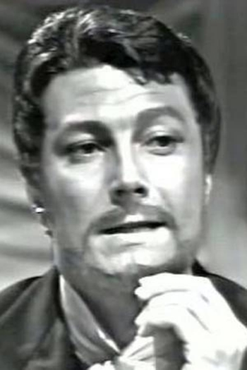 Actor Gianfranco Ombuen