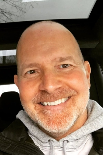 Actor Mike Henry
