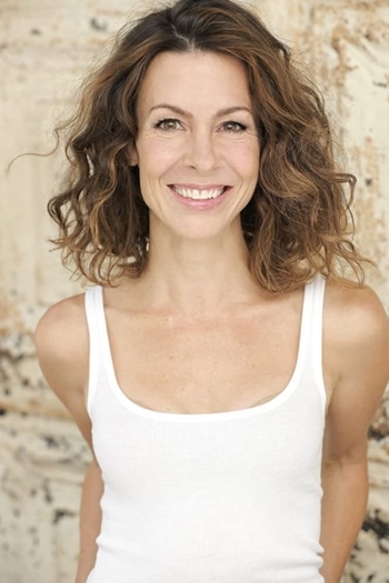 Actor Etienne Eckert