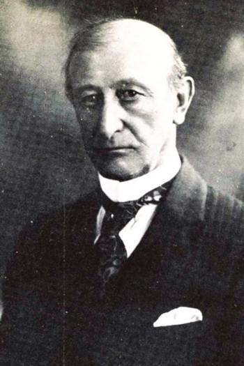 Actor William Courtright