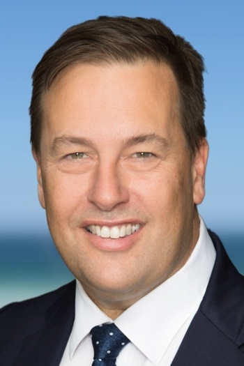 Actor Jason Falinski