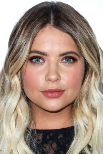 Actor Ashley Benson