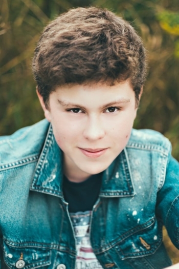 Actor Louis Dulanto-Sime