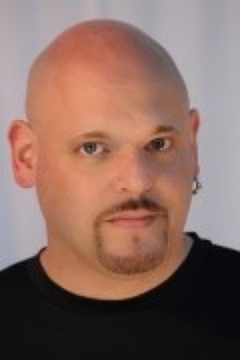 Actor Steve Diasparra