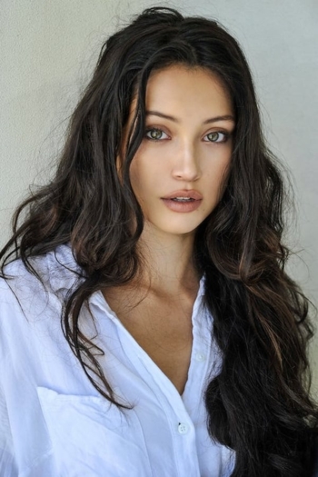 Actor Melanie Jarnson