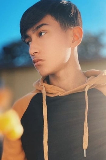 Actor Nathaniel Gomez