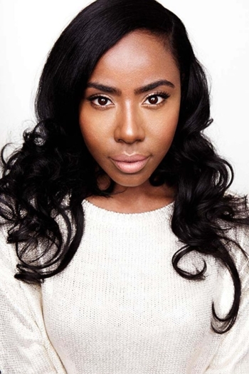 Actor Nia Jervier