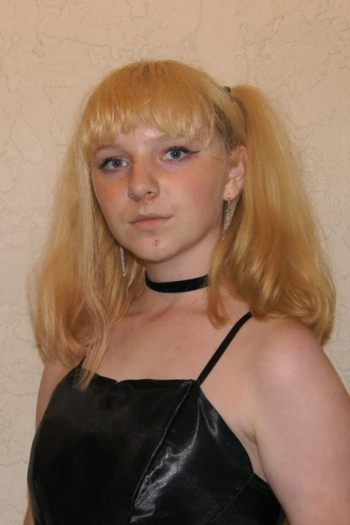 Actor Sabrina Slusser