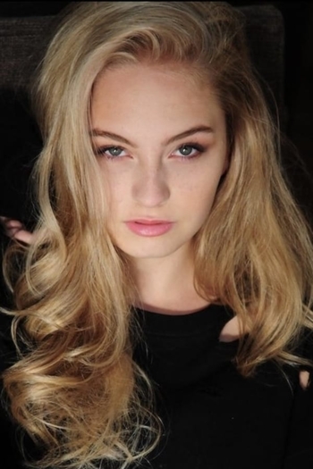 Actor Vanessa Przada