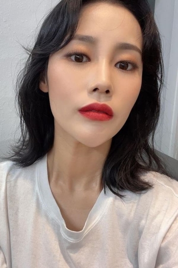 Actor Lee Hye-ji
