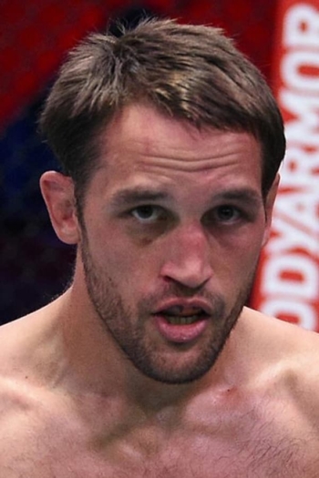 Actor Dustin Stolzfus