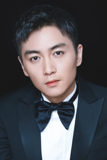 Actor Chen Xiao