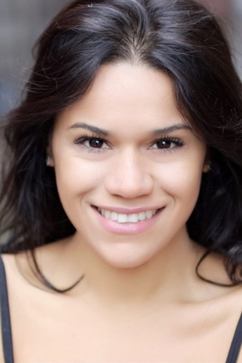 Actor Justina Adorno