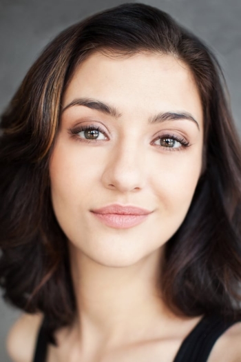 Actor Katie Findlay