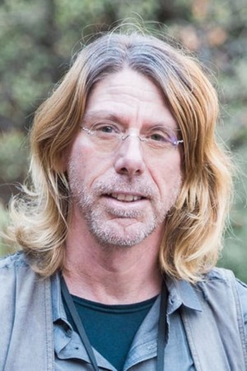 Actor Alexander Gittinger