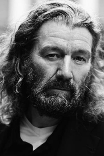 Actor Clive Russell