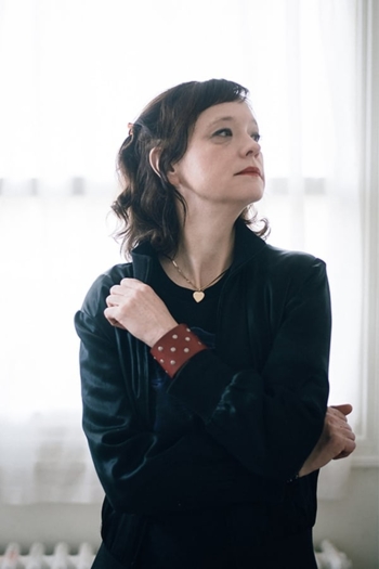 Actor Mary Timony