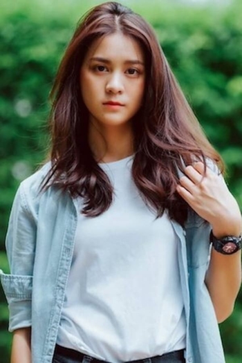 Actor Phattharanarin Mueanarit