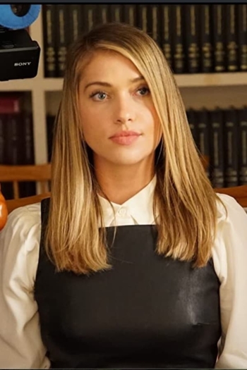 Actor Alexis Linkletter