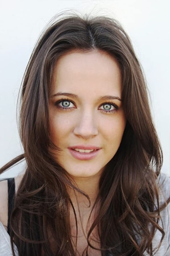 Actor Madeline Duggan