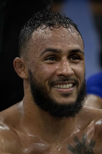 Actor Chris Gonzalez