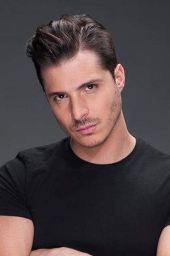 Actor Nicolás Mena
