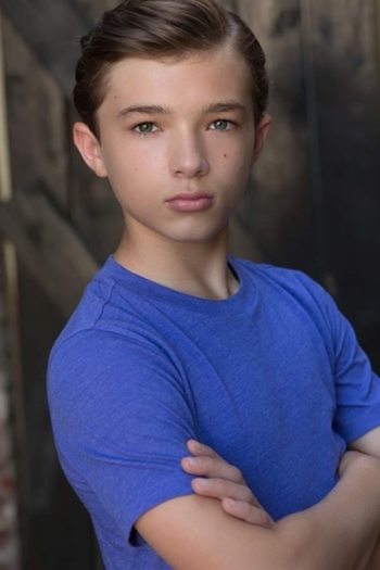 Actor Austin Leo