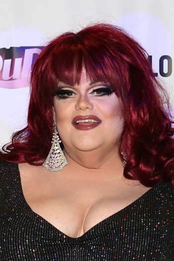 Actor Darienne Lake