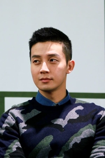 Actor Heo Kyung-hwan