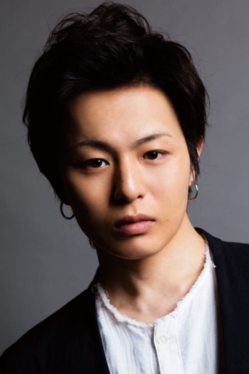 Actor Hirofumi Araki