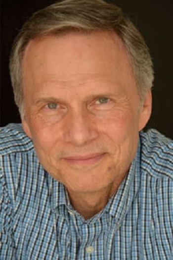 Actor Bill Ewing