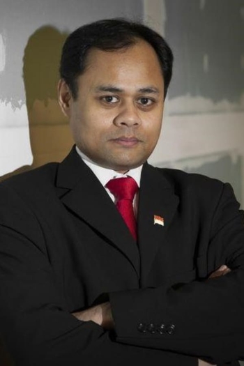 Actor Alexander Yassin