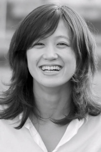 Actor Mariko Kakizaki